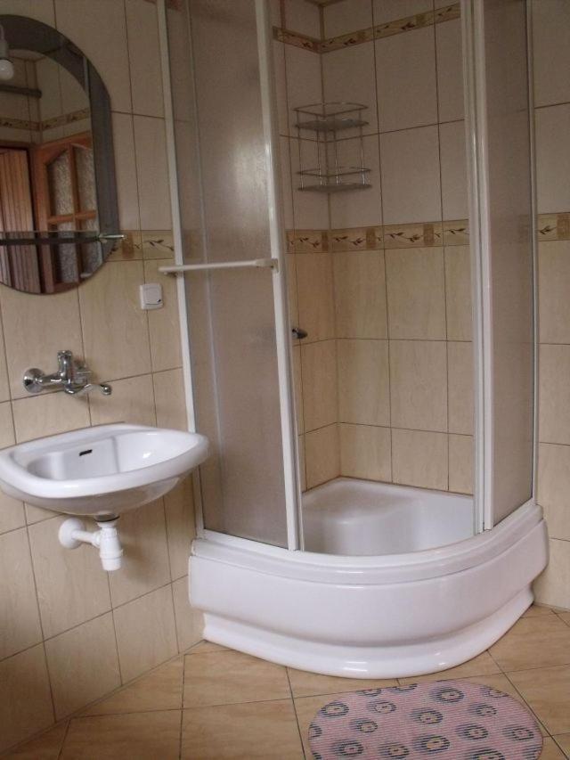 Gorolik U Kwietniow-Centrum Bukowiny- Mozliwosc Wyzywienia Bukowina Tatrzańska Exteriör bild